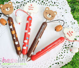 漫步黑森林童話 木質(zhì)小熊云朵圓珠筆的趣味制作